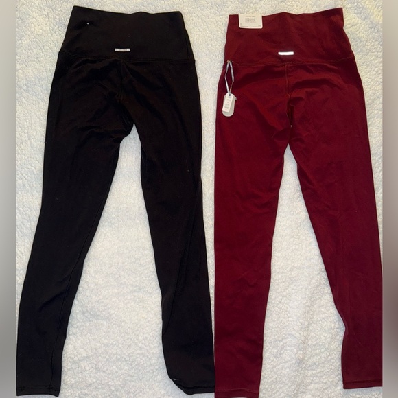 AERIE PLAY REAL ME HIGH WAISTED 7/8 LEGGING
Size:Small Color:Burgendy/Black. - Picture 6 of 10